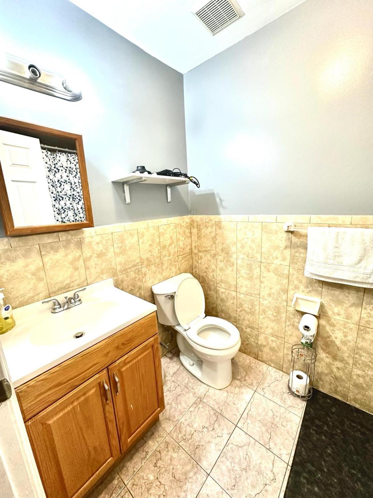 Divine Villa And Resorts 67 Sherman 5Mins To Ewr Airport And 4Mins To Penn Station Newark, 20Mins To New York Екстериор снимка